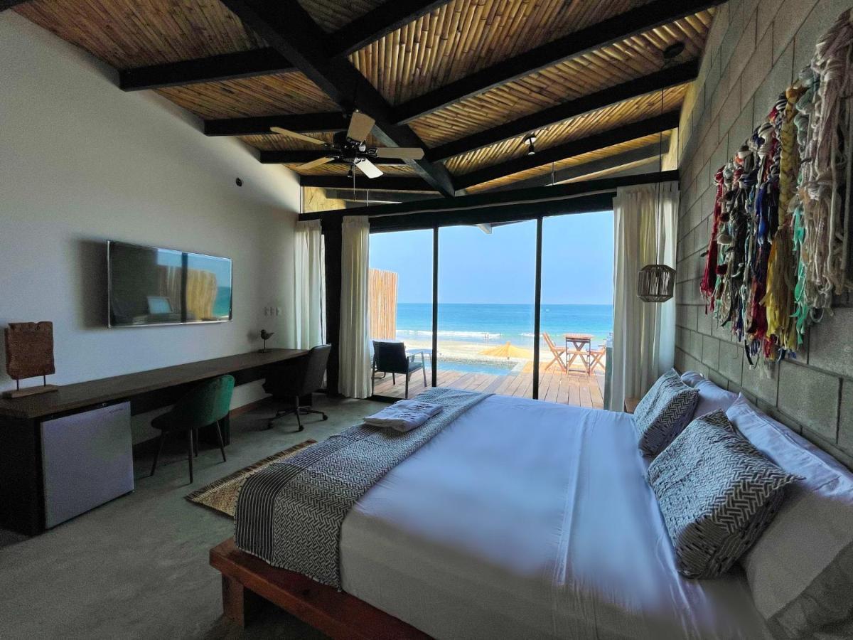 Diem Vichayito Beachfront Eco-Luxury ภายนอก รูปภาพ