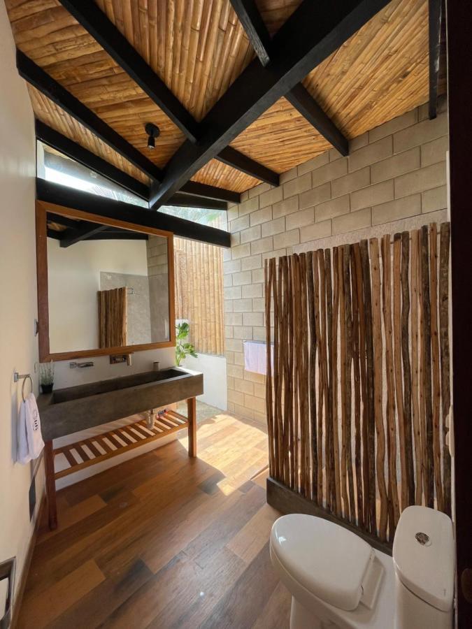 Diem Vichayito Beachfront Eco-Luxury ภายนอก รูปภาพ